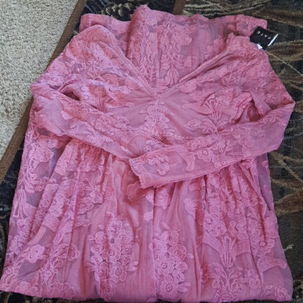 Lacy maxi pink dress - Picture 4 of 7